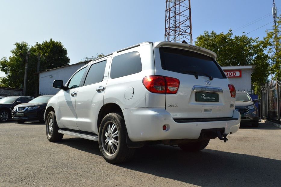 Продам Toyota Sequoia IForce 5.7 V8 2011 года в Одессе