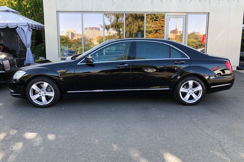 Продам Mercedes-Benz S-Class diesel 350 4matic long 2010 года в Киеве