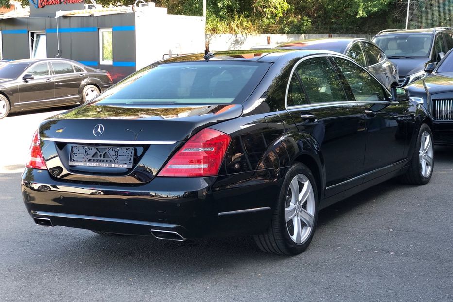Продам Mercedes-Benz S-Class diesel 350 4matic long 2010 года в Киеве