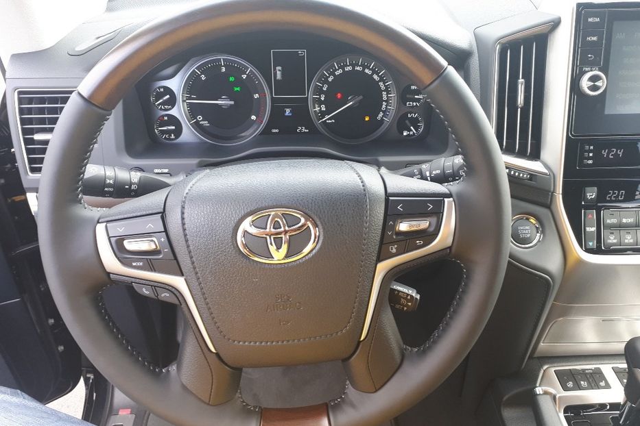Продам Toyota Land Cruiser 200 4.5 DIESEL  ELEGANCE 2020 года в Киеве