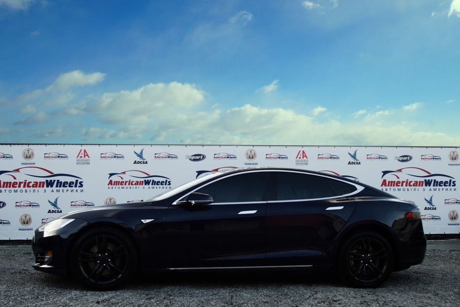 Продам Tesla Model S 85 Dual Motor-Air suspension 2015 года в Черновцах