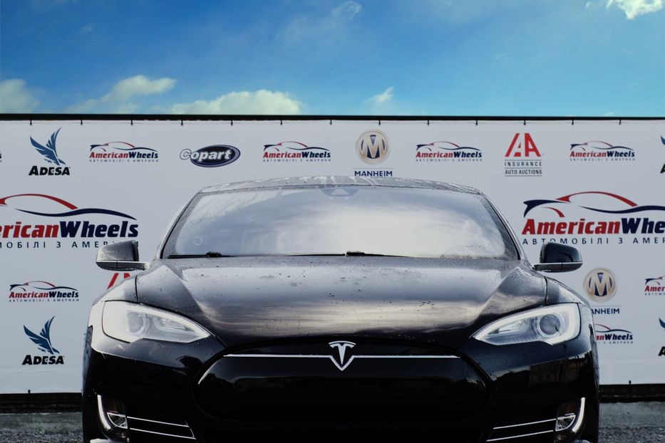 Продам Tesla Model S 85 Dual Motor-Air suspension 2015 года в Черновцах