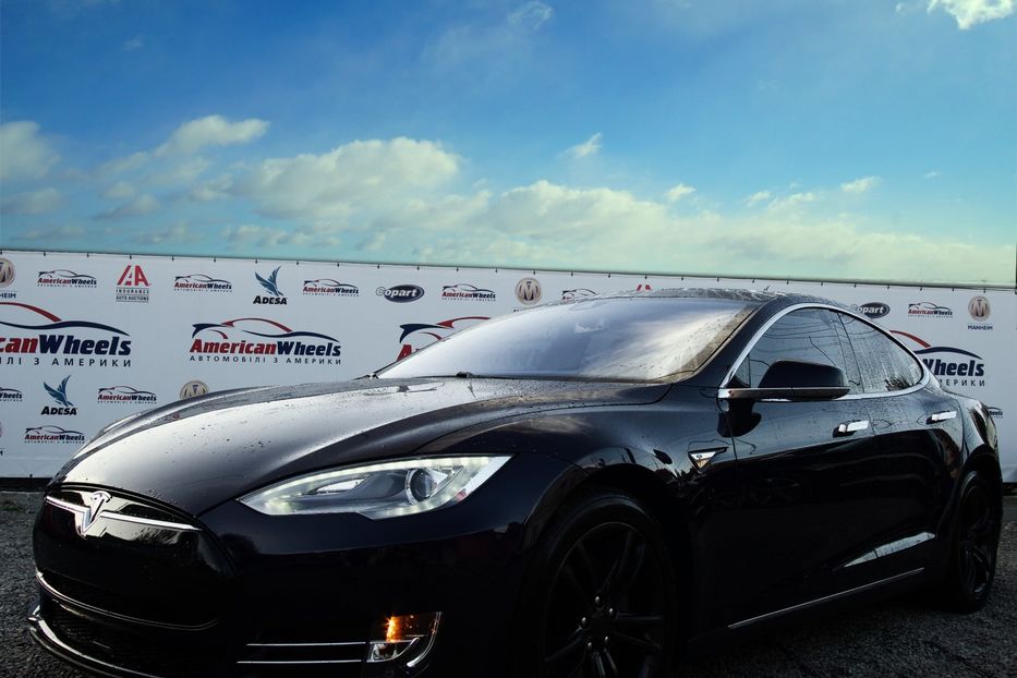 Продам Tesla Model S 85 Dual Motor-Air suspension 2015 года в Черновцах