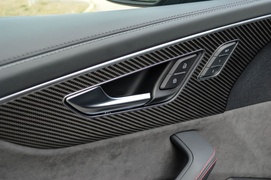 Продам Audi Q8 RS Ceramic  2020 года в Киеве