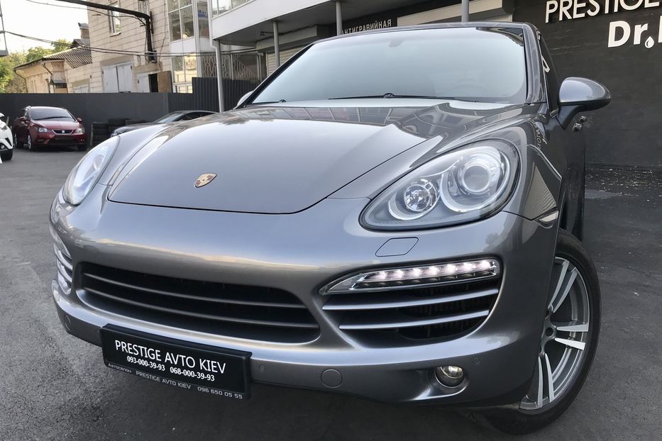 Продам Porsche Cayenne 3.0 Diesel PNEVMO 2012 года в Киеве