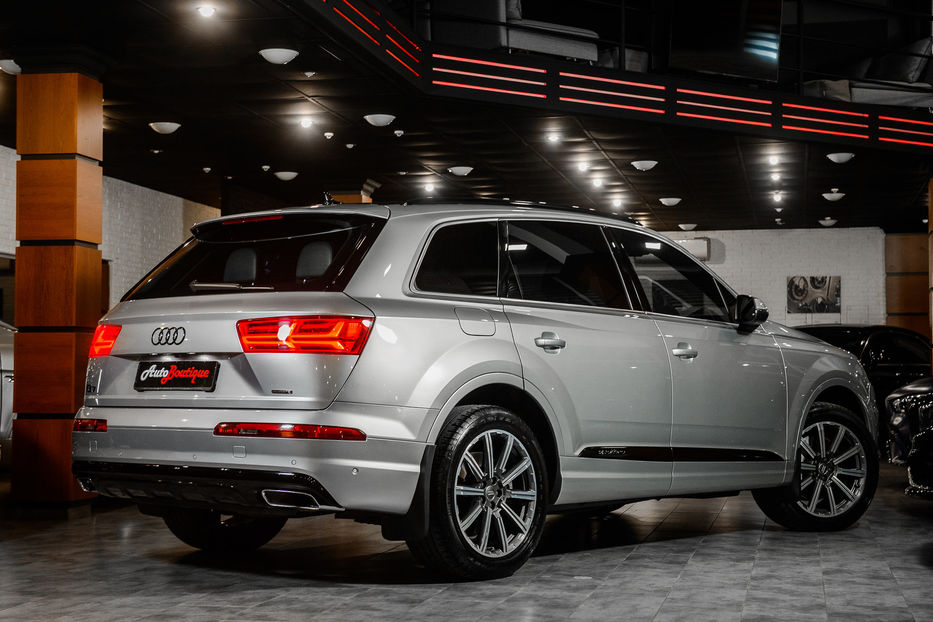 Продам Audi Q7 2017 года в Одессе