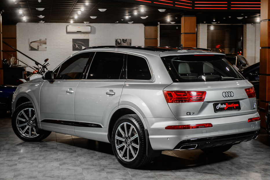 Продам Audi Q7 2017 года в Одессе