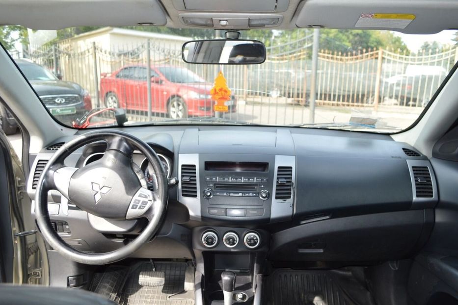 Продам Mitsubishi Outlander 4wd 2007 года в Одессе