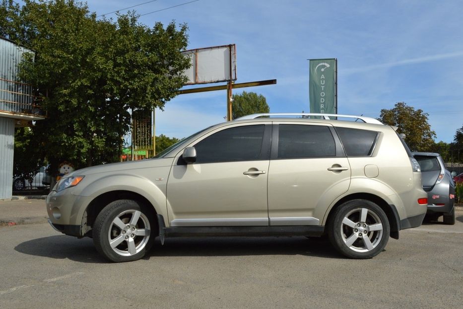 Продам Mitsubishi Outlander 4wd 2007 года в Одессе