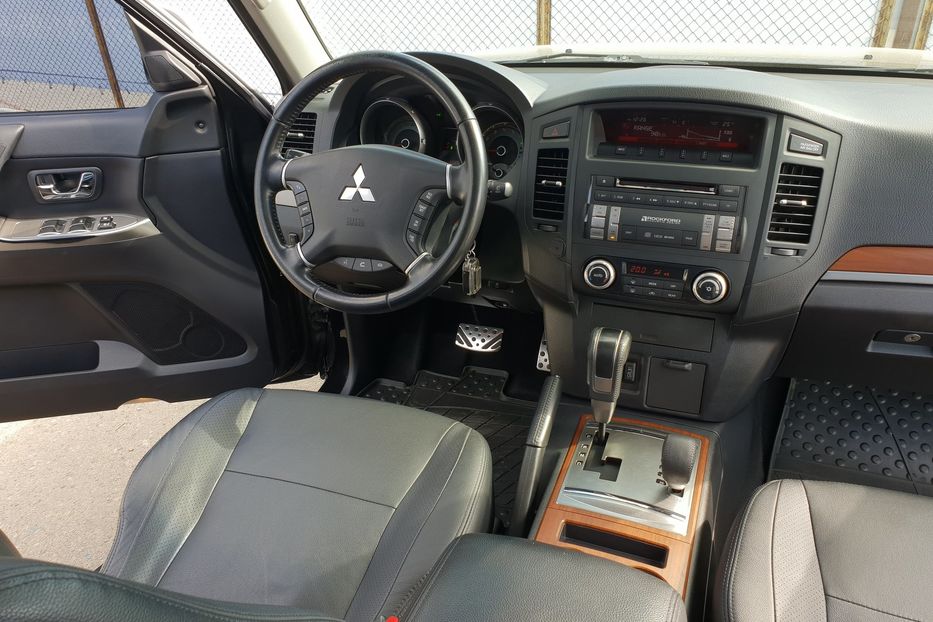 Продам Mitsubishi Pajero Wagon 3.2 Diesel 2012 года в Киеве