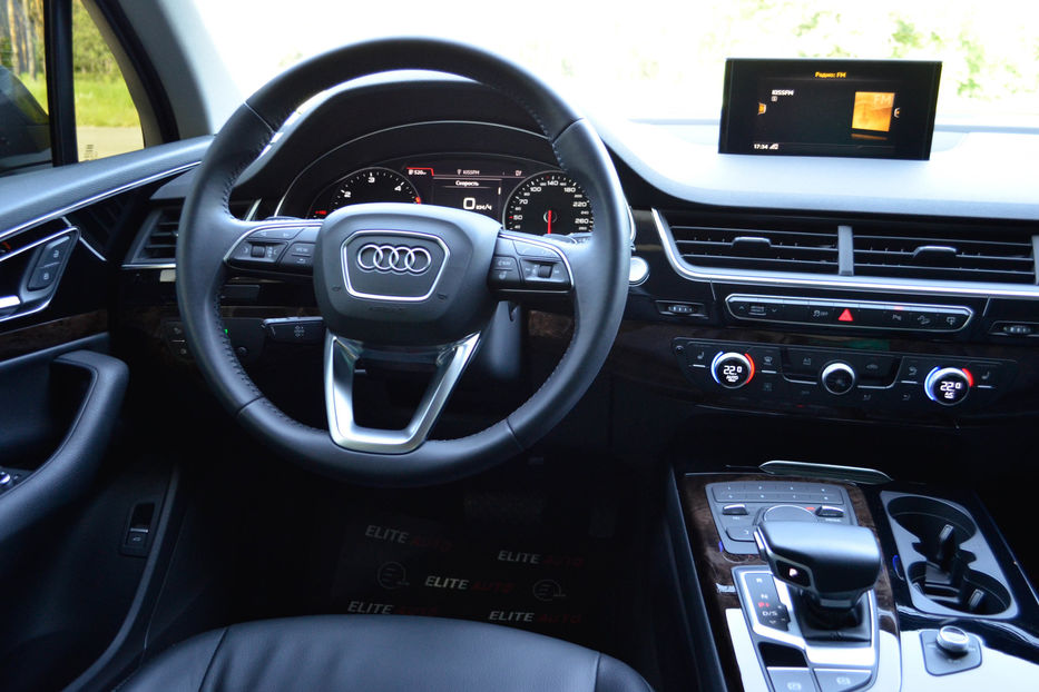 Продам Audi Q7 Diesel 2015 года в Киеве