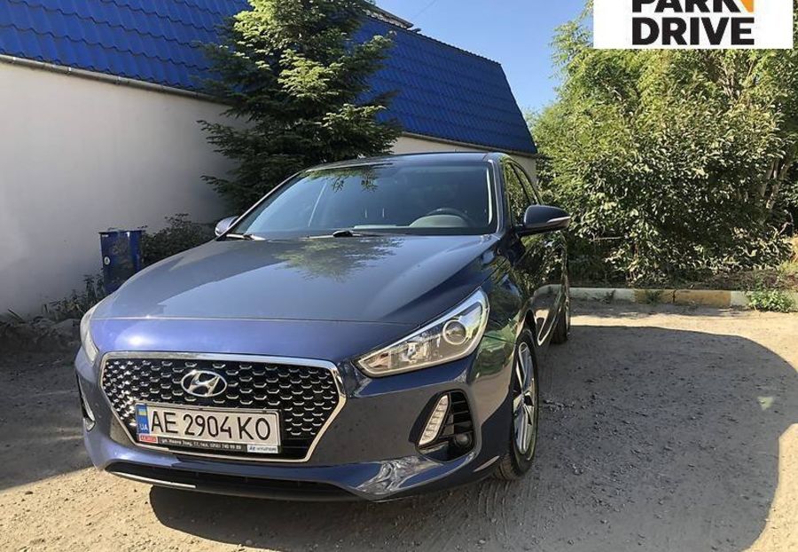 Продам Hyundai i30  Official ГБО Landi Renzo 2017 года в Днепре