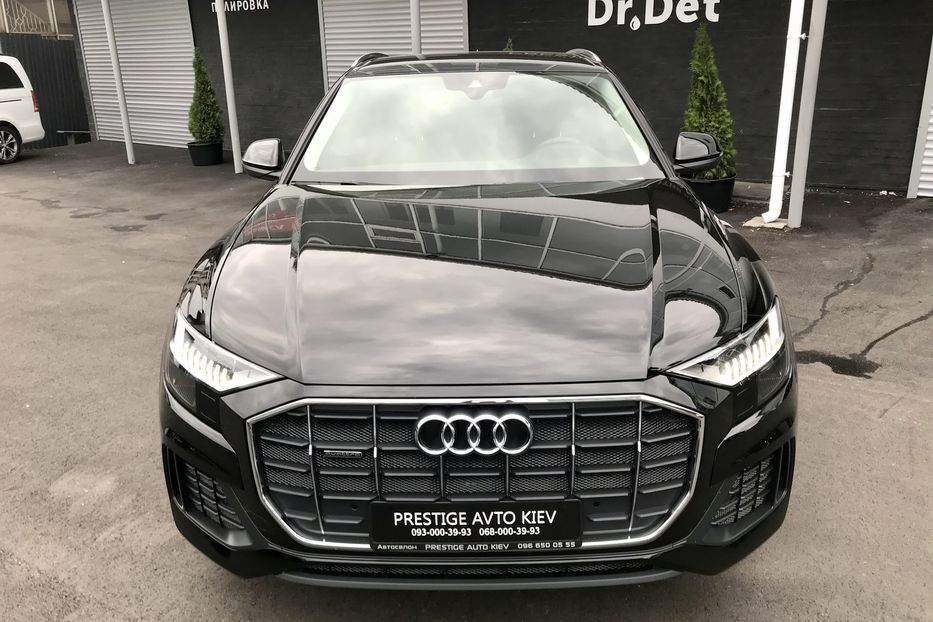 Продам Audi Q8 50 TDI quattro Официал 2019 года в Киеве