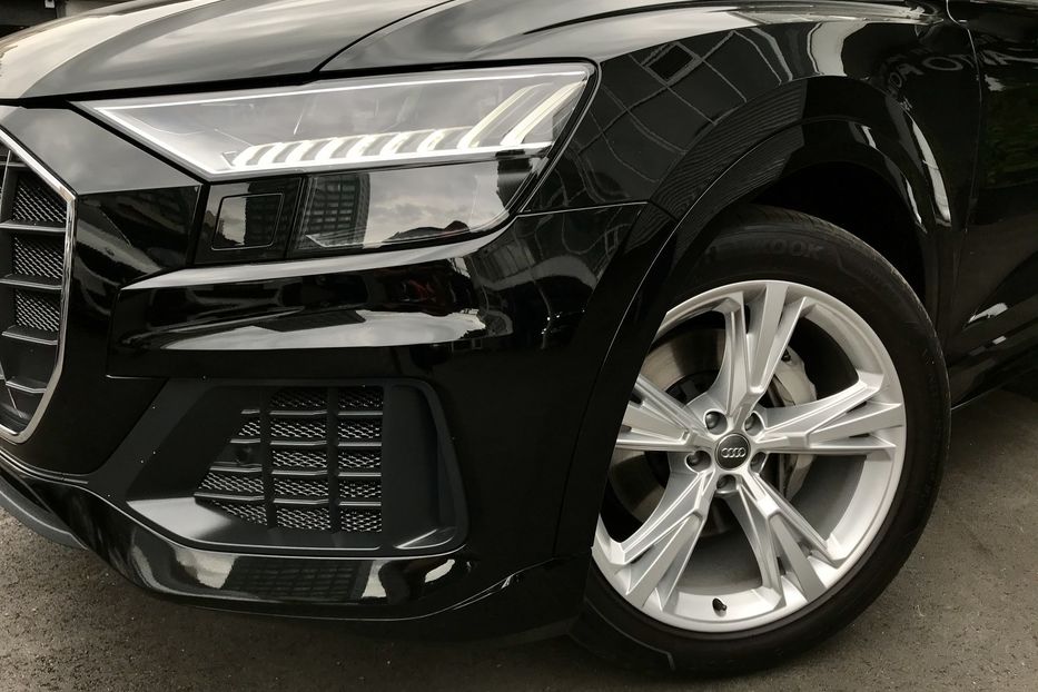 Продам Audi Q8 50 TDI quattro Официал 2019 года в Киеве