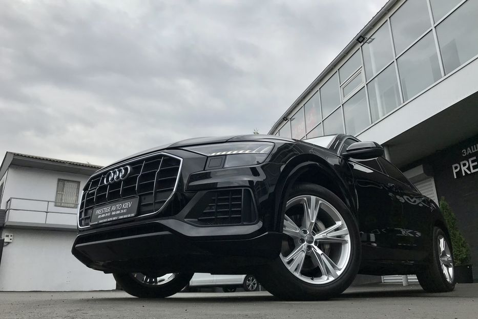 Продам Audi Q8 50 TDI quattro Официал 2019 года в Киеве