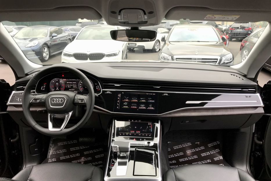 Продам Audi Q8 50 TDI quattro Официал 2019 года в Киеве