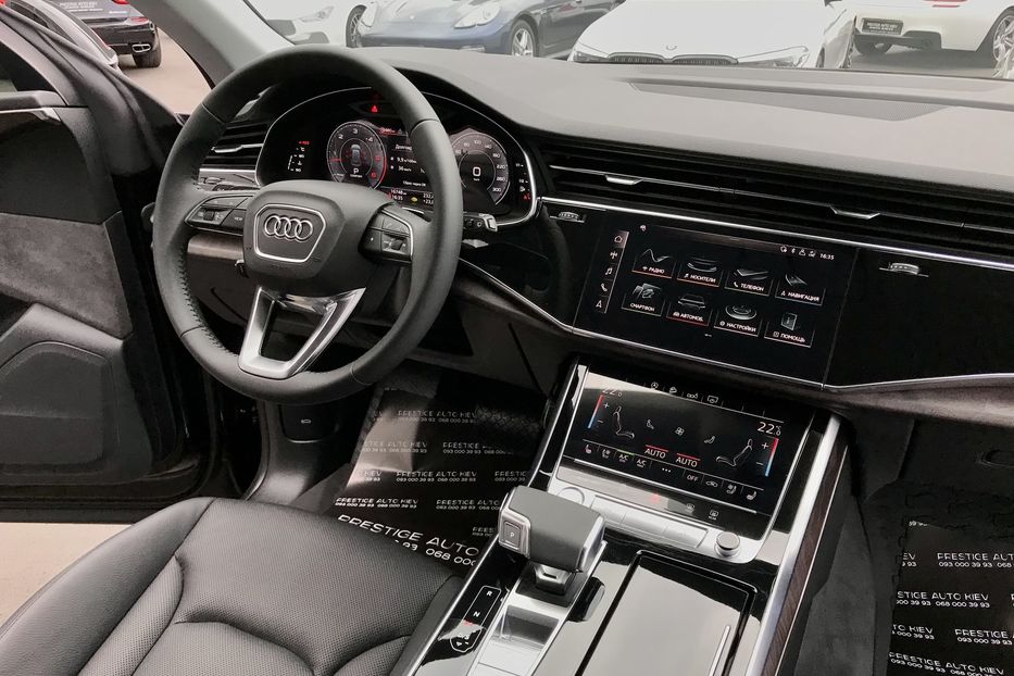 Продам Audi Q8 50 TDI quattro Официал 2019 года в Киеве