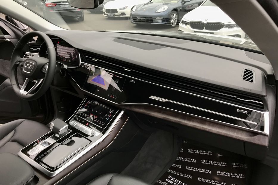 Продам Audi Q8 50 TDI quattro Официал 2019 года в Киеве