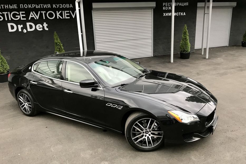 Продам Maserati Quattroporte GTS Официальный 2013 года в Киеве