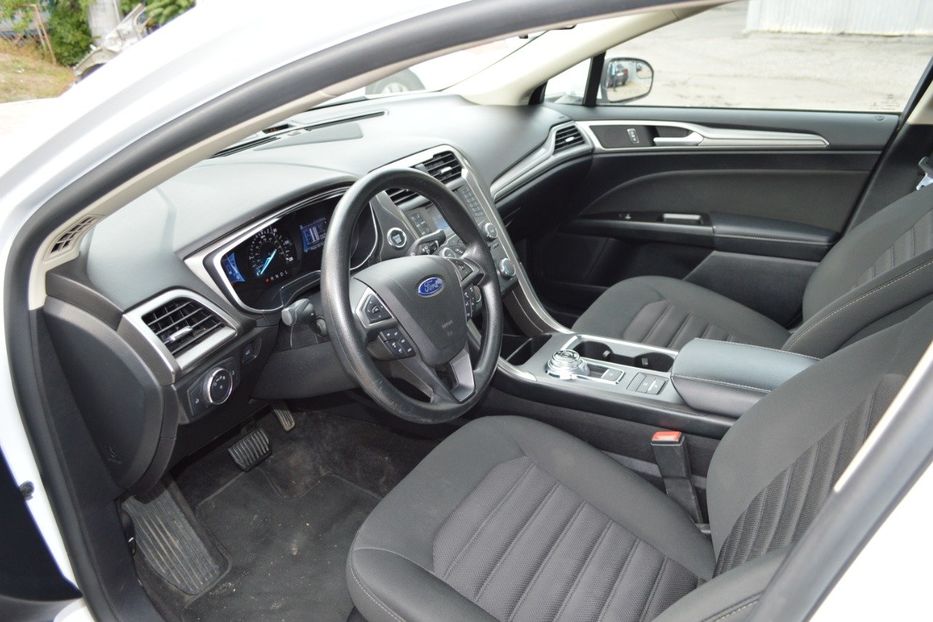 Продам Ford Fusion Hybrid Se 2017 года в Одессе