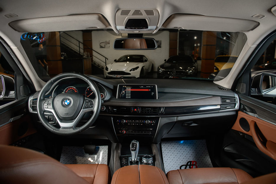 Продам BMW X5 2016 года в Одессе