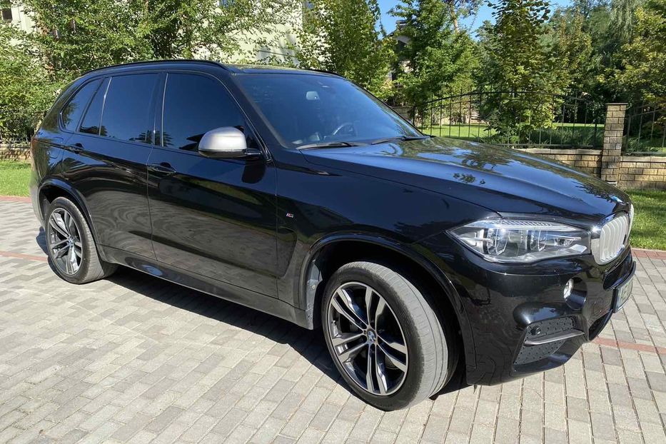 Продам BMW X5 M 50D (381 л.с.) 2017 года в Днепре