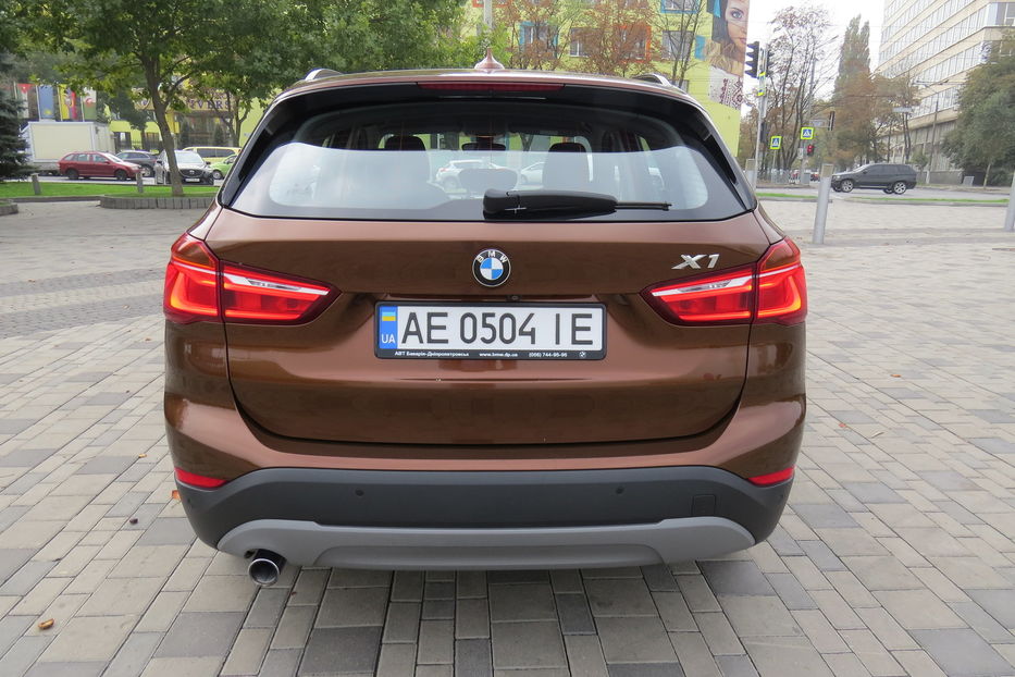 Продам BMW X1 2017 года в Днепре