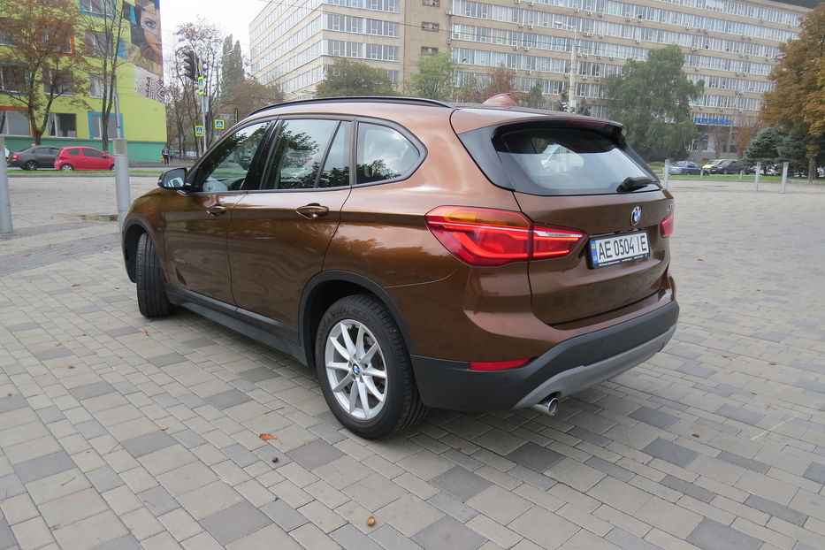 Продам BMW X1 2017 года в Днепре