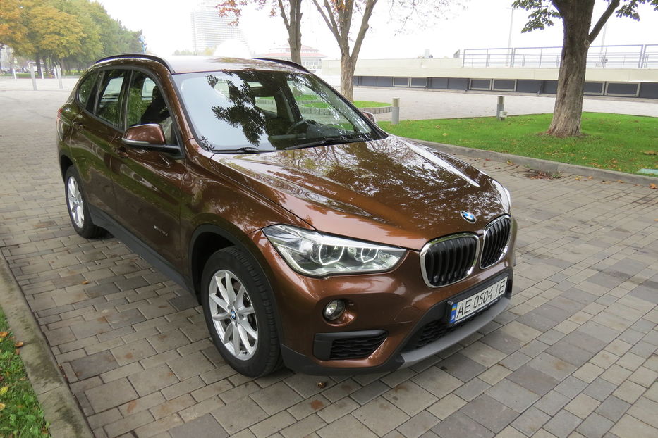 Продам BMW X1 2017 года в Днепре