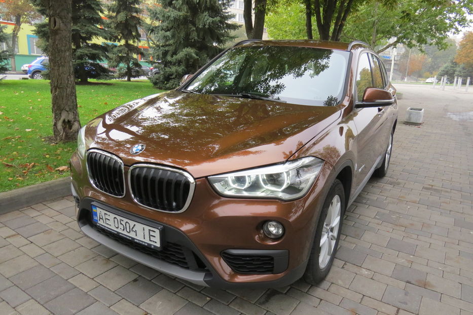 Продам BMW X1 2017 года в Днепре