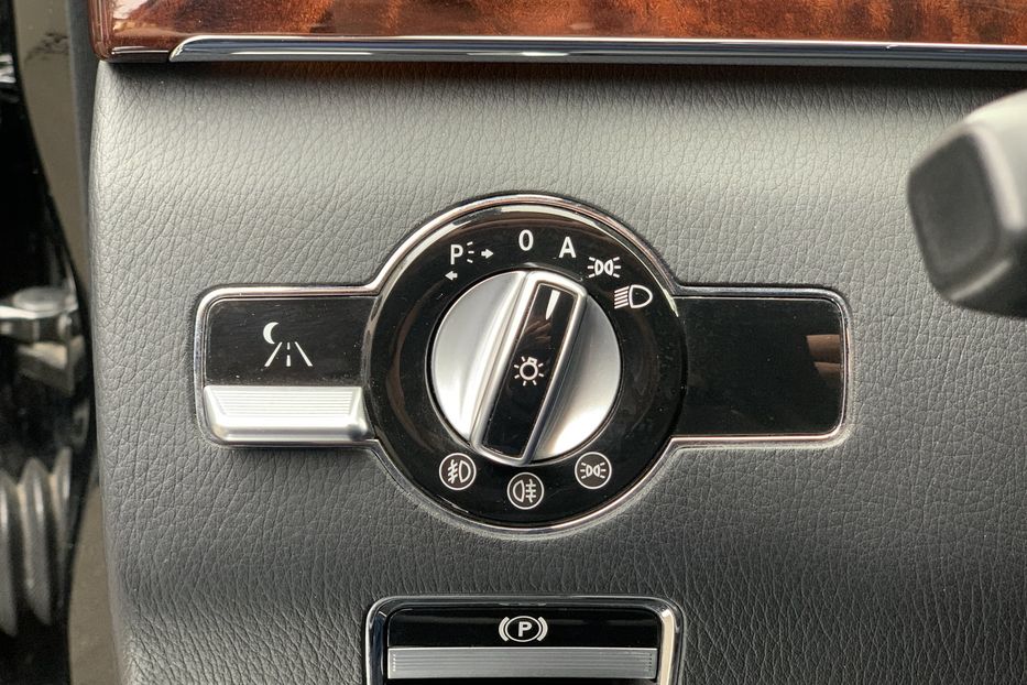 Продам Mercedes-Benz S-Class 500 4 Matic  Style 63 AMG 2008 года в Киеве