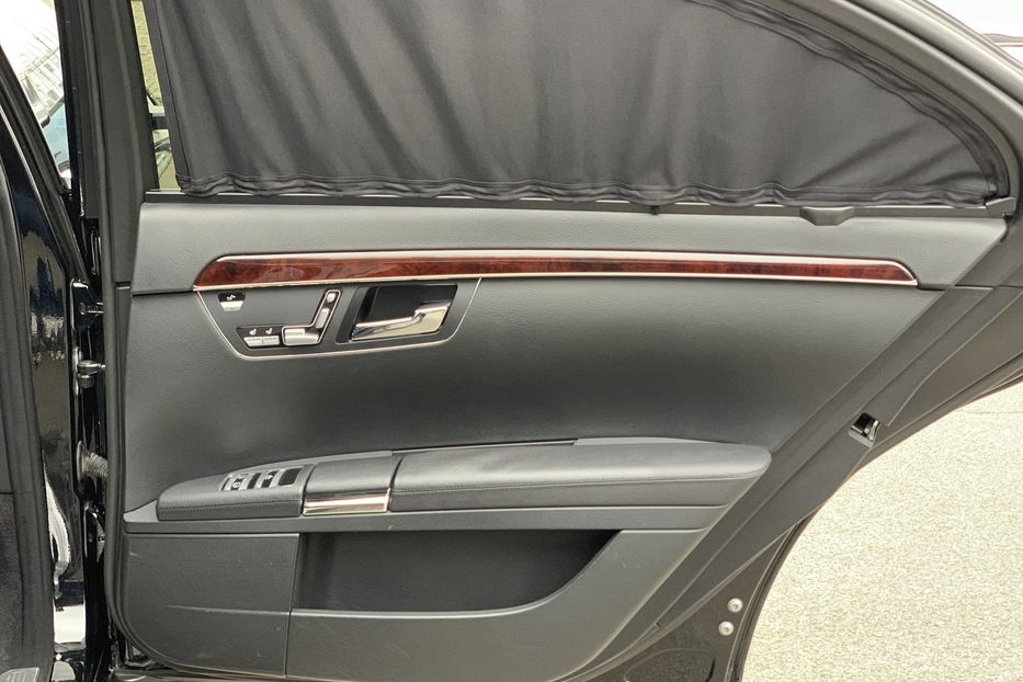 Продам Mercedes-Benz S-Class 500 4 Matic  Style 63 AMG 2008 года в Киеве