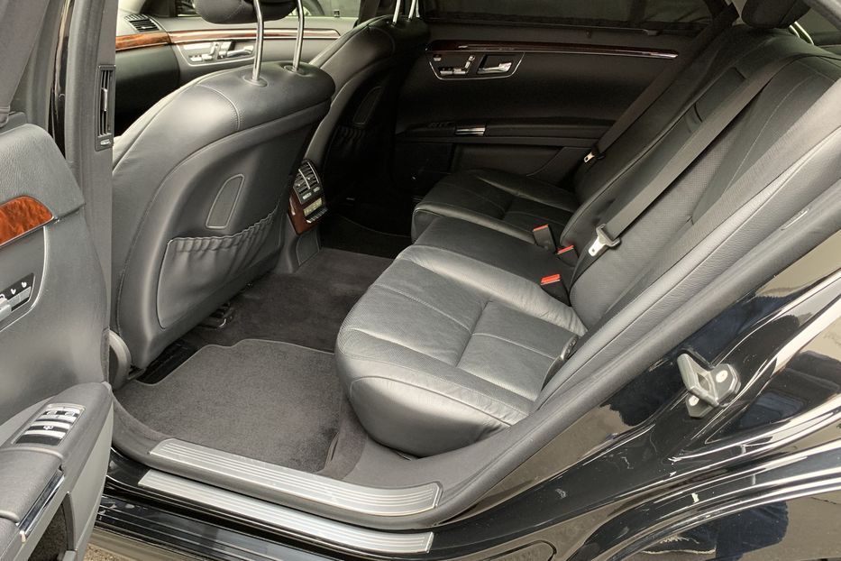 Продам Mercedes-Benz S-Class 500 4 Matic  Style 63 AMG 2008 года в Киеве