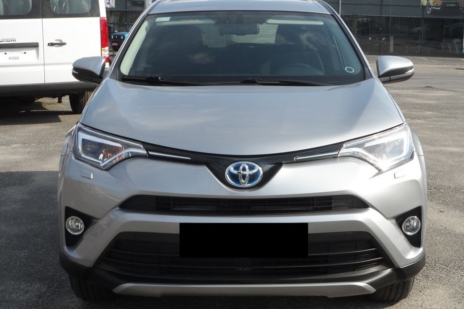 Продам Toyota Rav 4 2016 года в Днепре