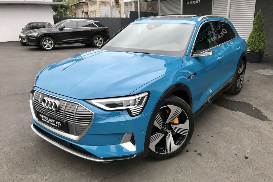 Продам Audi E-Tron 55 quattro Edition One 2019 года в Киеве