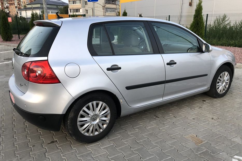 Продам Volkswagen Golf V 1.6 MPI LPG A/T Klima 2004 года в Житомире