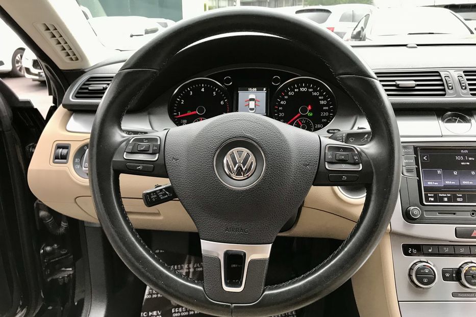 Продам Volkswagen Passat CC 1.8 TSI 2013 года в Киеве