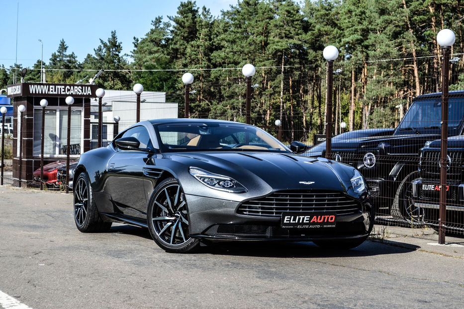 Продам Aston Martin DBS DB 11 Launch Edition 2018 года в Киеве