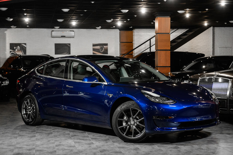 Продам Tesla Model 3 75 2018 года в Одессе