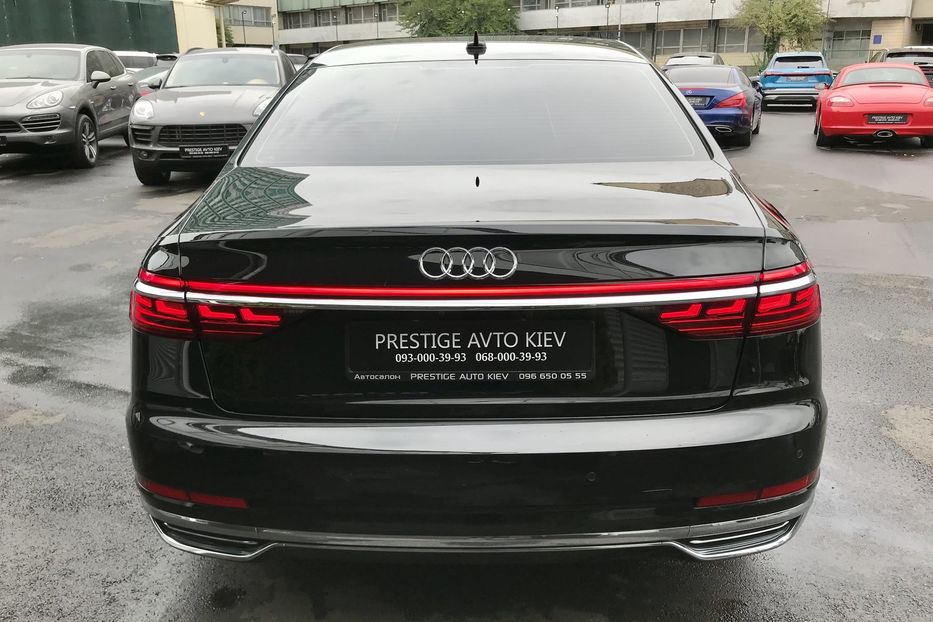 Продам Audi A8 55 TFSI 2018 года в Киеве