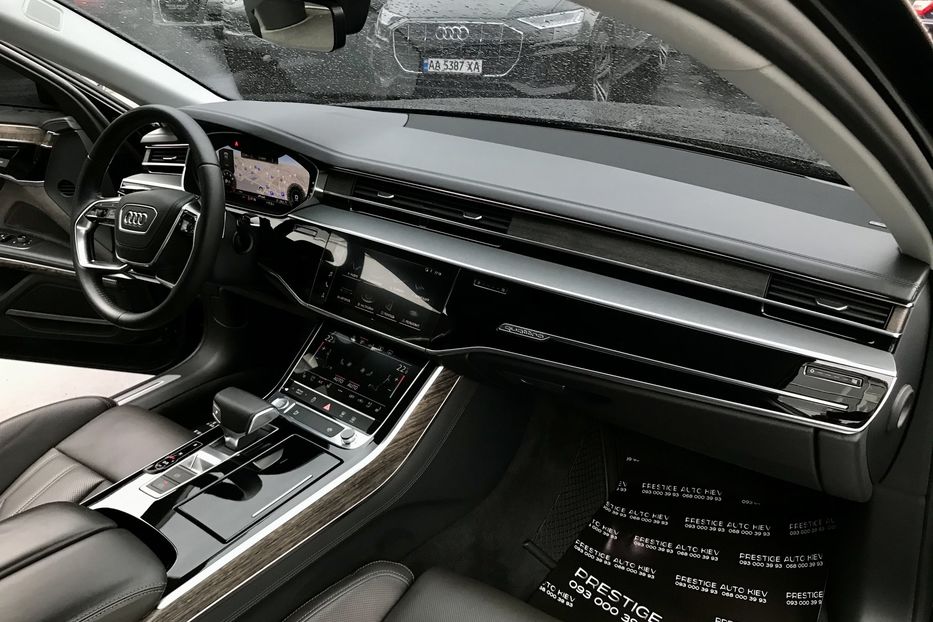 Продам Audi A8 55 TFSI 2018 года в Киеве