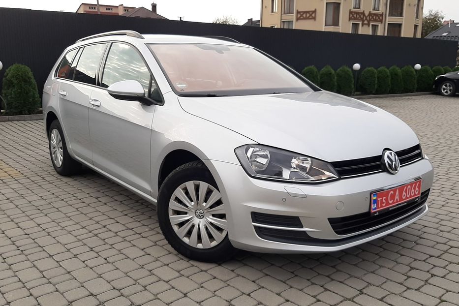 Продам Volkswagen Golf VII Німеччина без підкрасів 2015 года в Львове