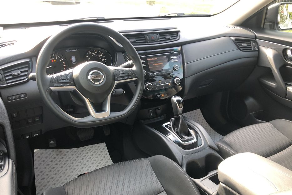 Продам Nissan Rogue 2017 года в Одессе