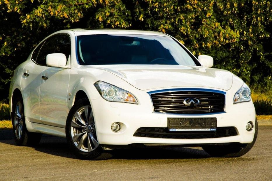 Продам Infiniti Q70 2013 года в Днепре