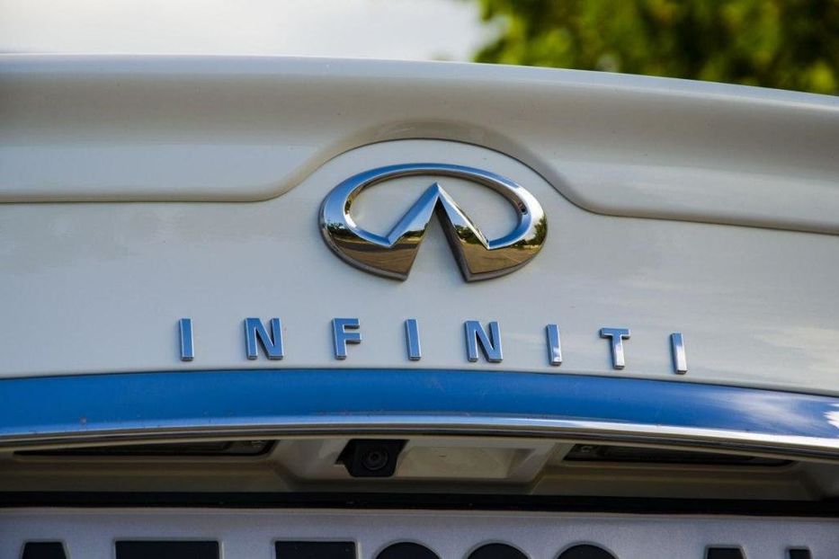 Продам Infiniti Q70 2013 года в Днепре