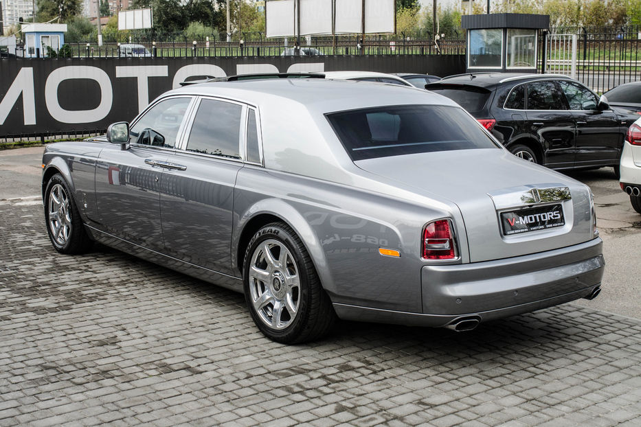 Продам Rolls-Royce Phantom VII 2012 года в Киеве