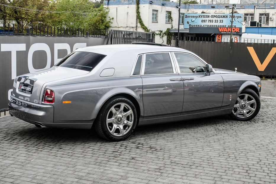 Продам Rolls-Royce Phantom VII 2012 года в Киеве