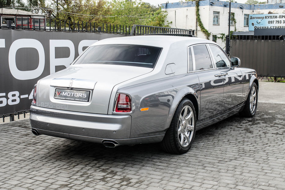 Продам Rolls-Royce Phantom VII 2012 года в Киеве