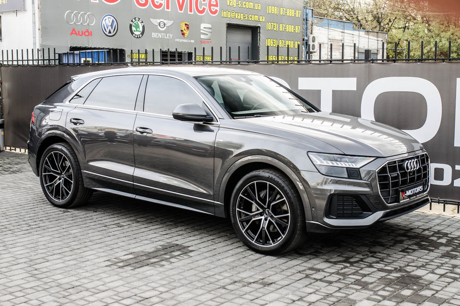 Продам Audi Q8 50TDI S-Line 2019 года в Киеве