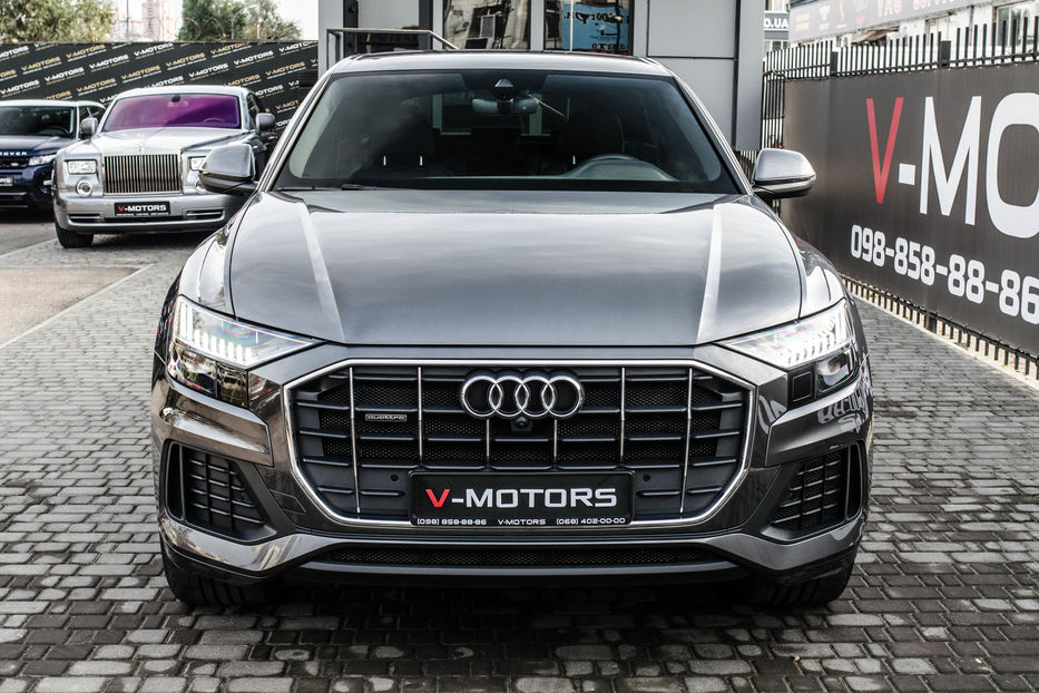 Продам Audi Q8 50TDI S-Line 2019 года в Киеве